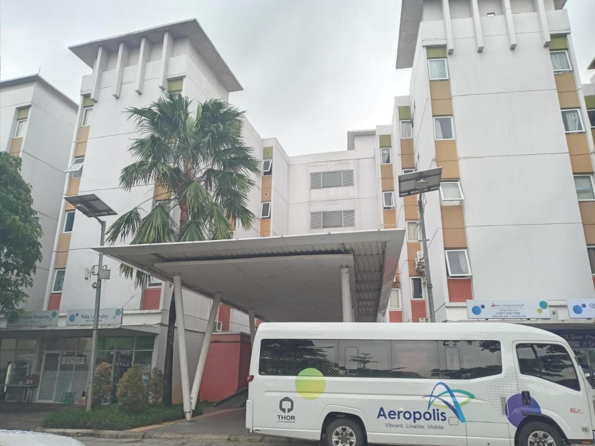 Aero Room Tangerang Exteriér fotografie